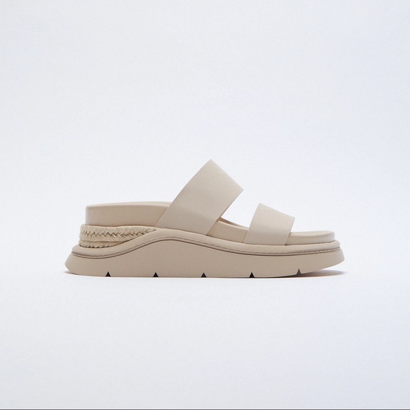 NWT. Zara Ecru Chunky Sport Sandals. Size 10.